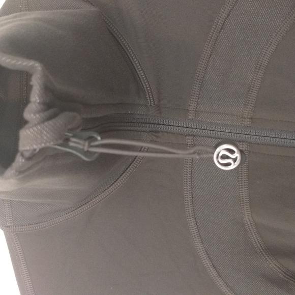 Lululemon Olive Jacket - Picture 4 of 6